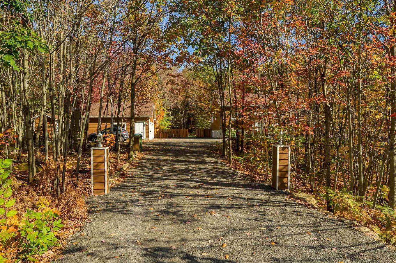 Parking - 18 Rue De La Cortland, Brownsburg-Chatham, QC - Outdoor With View