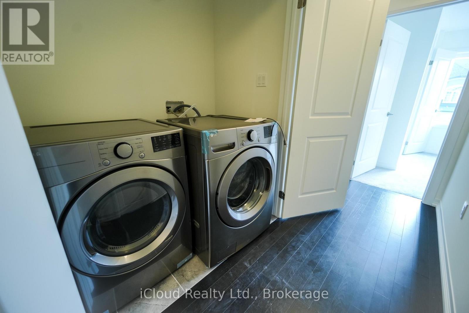 67 George Brier Drive E, Brant, ON - Indoor Photo Showing Laundry Room