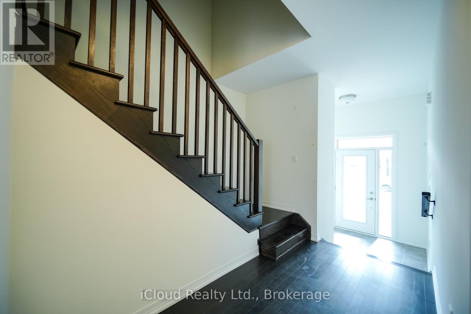 67 George Brier Drive E, Brant, ON - Indoor Photo Showing Other Room