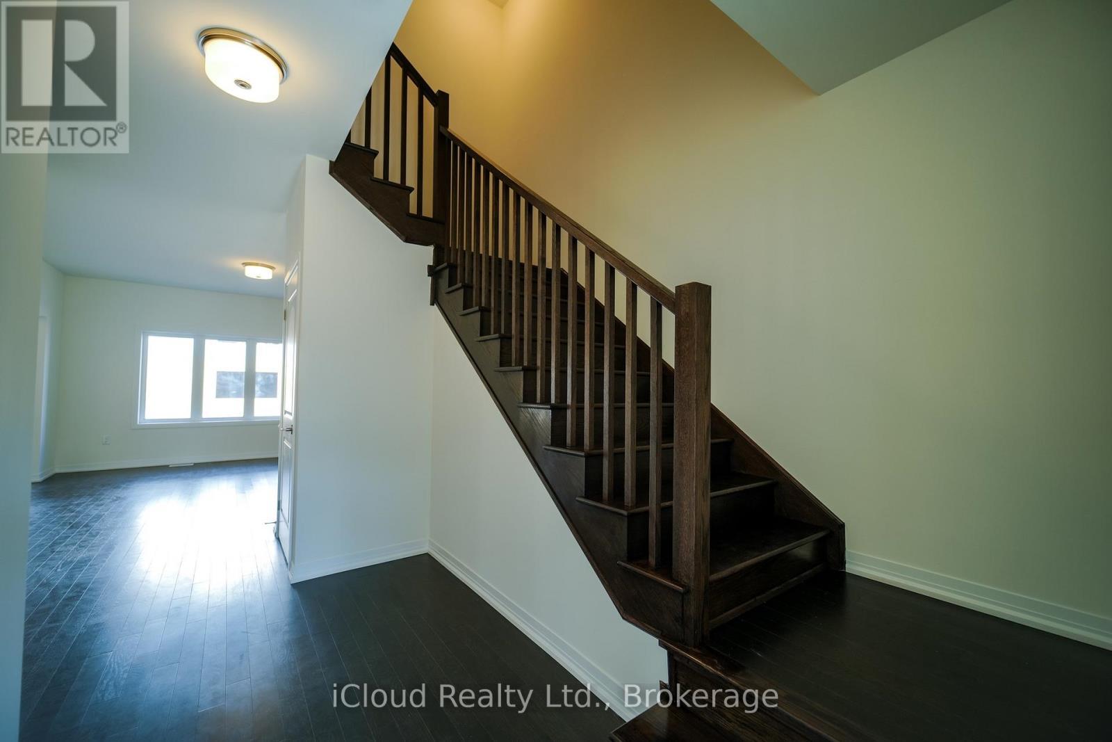 67 George Brier Drive E, Brant, ON - Indoor Photo Showing Other Room