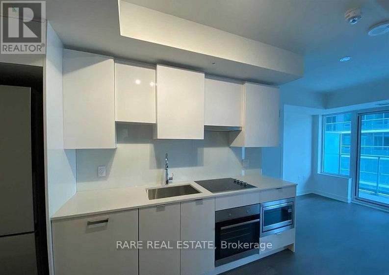 1102 - 195 Redpath Avenue, Toronto, ON - Indoor Photo Showing Kitchen