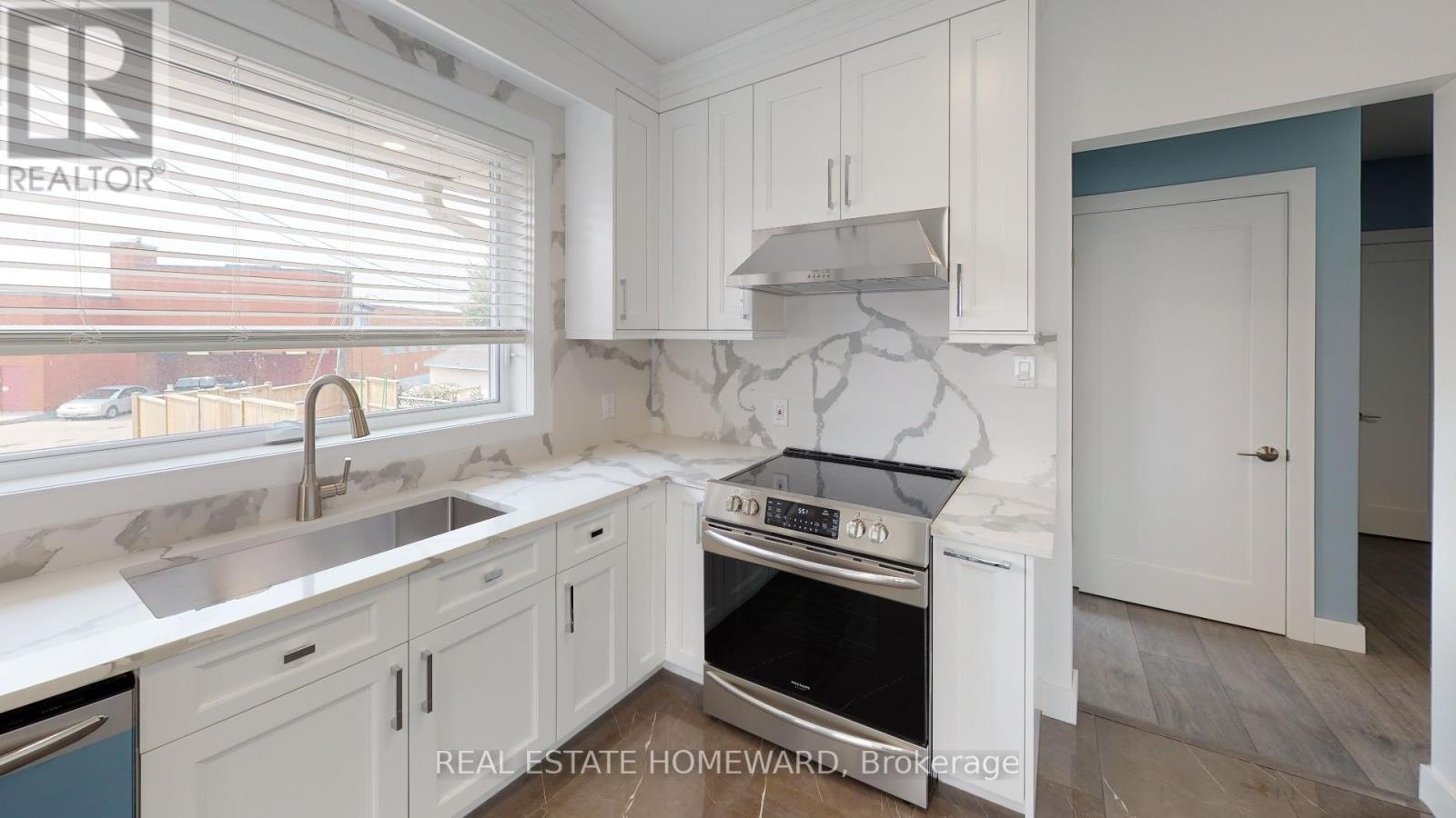 Main - 161 Park Street, Toronto, ON - Indoor Photo Showing Kitchen