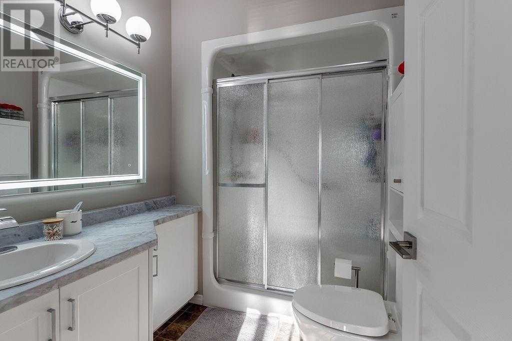 1717 Paris Street E Unit# 303, Sudbury, ON - Indoor Photo Showing Bathroom