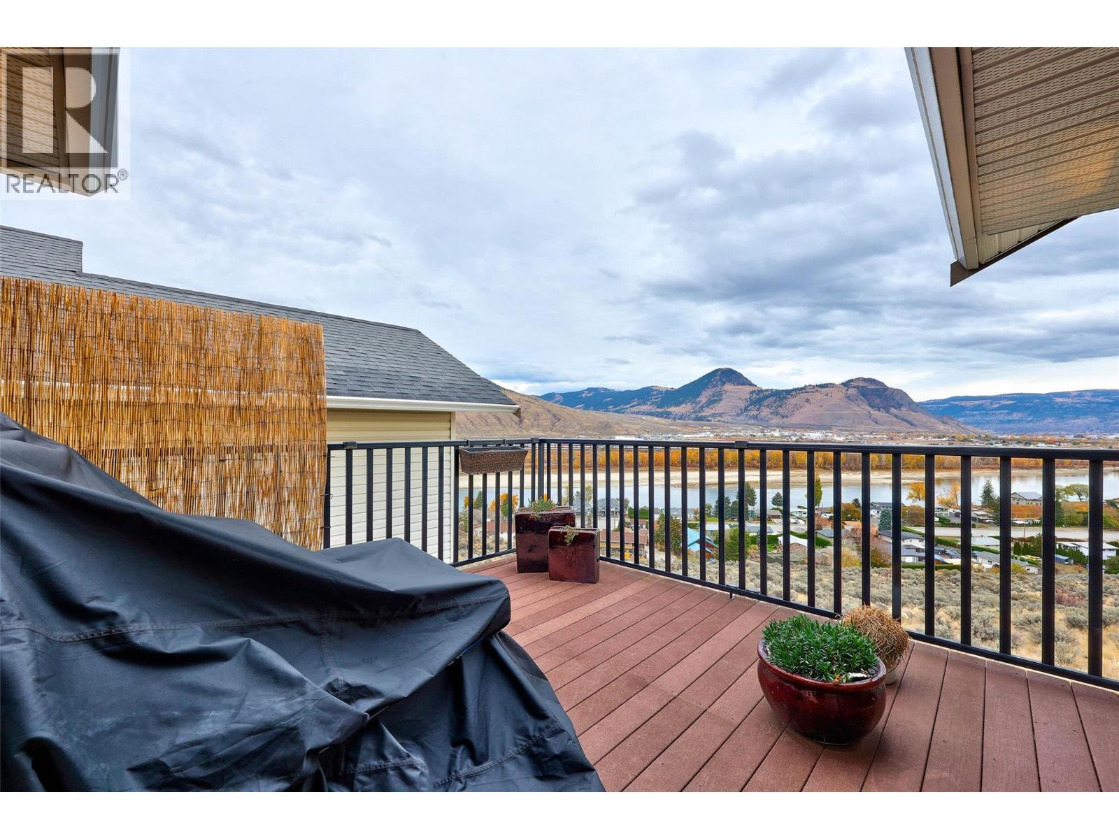 900 Stagecoach Drive Unit# 13, Kamloops, BC - Outdoor With Exterior
