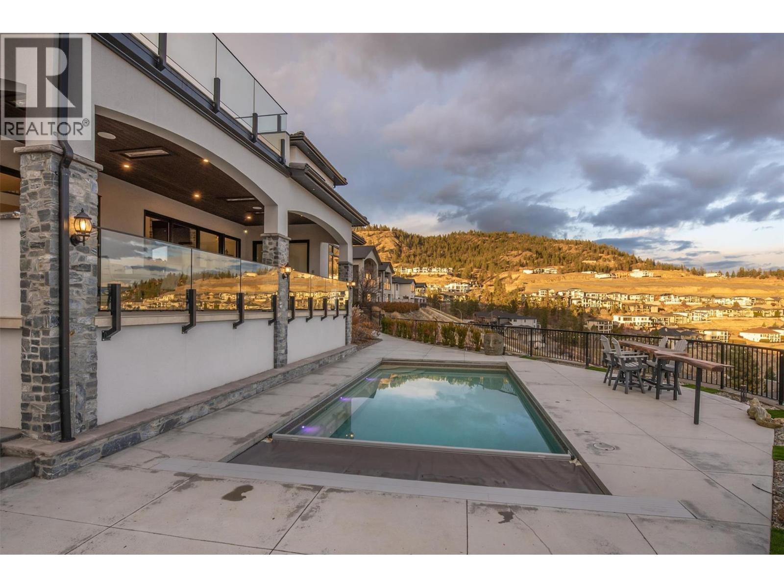 3279 Vineyard View Drive, West Kelowna, BC - Outdoor With In Ground Pool