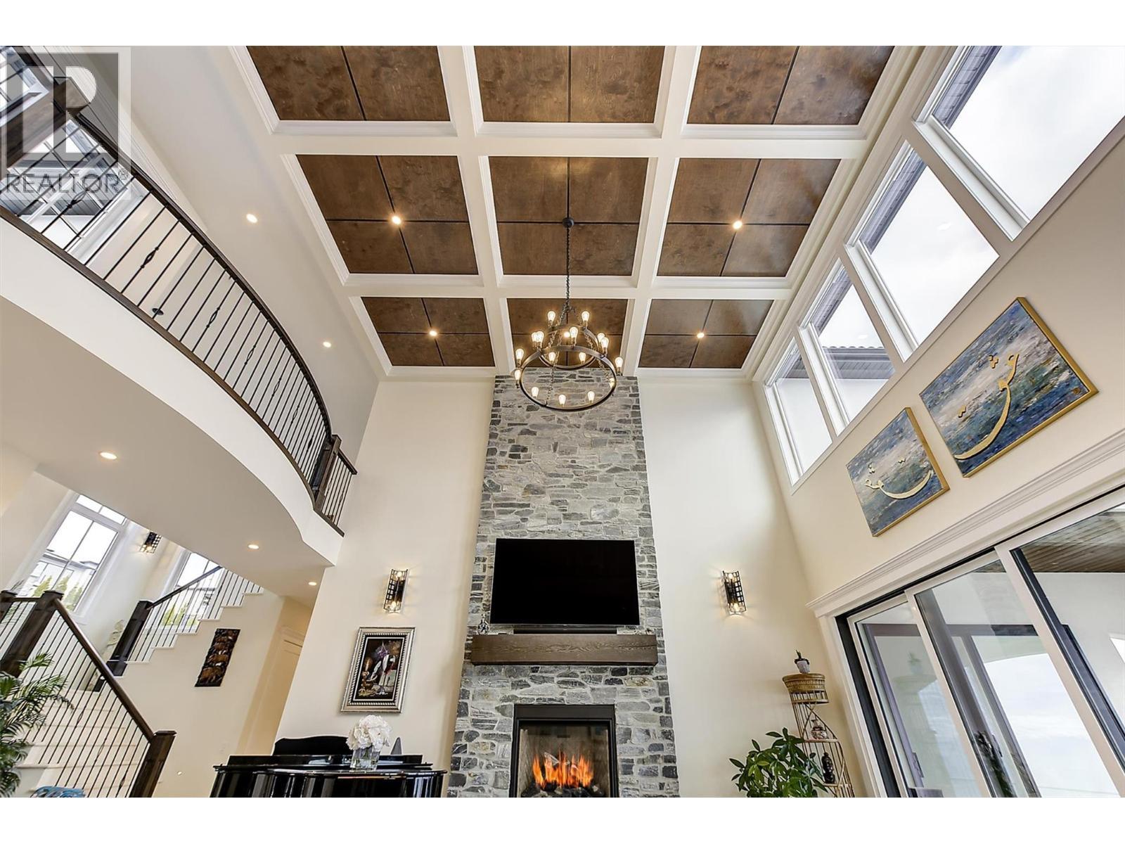 3279 Vineyard View Drive, West Kelowna, BC - Indoor Photo Showing Other Room With Fireplace