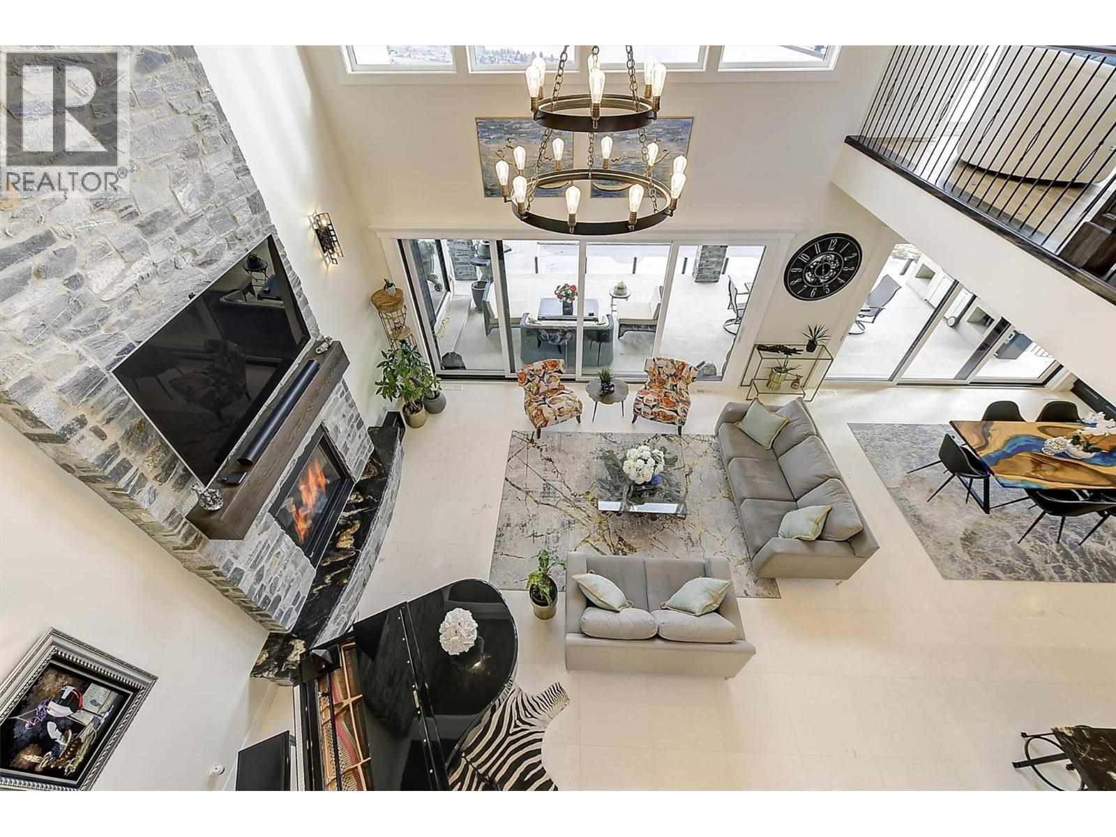 3279 Vineyard View Drive, West Kelowna, BC - Indoor