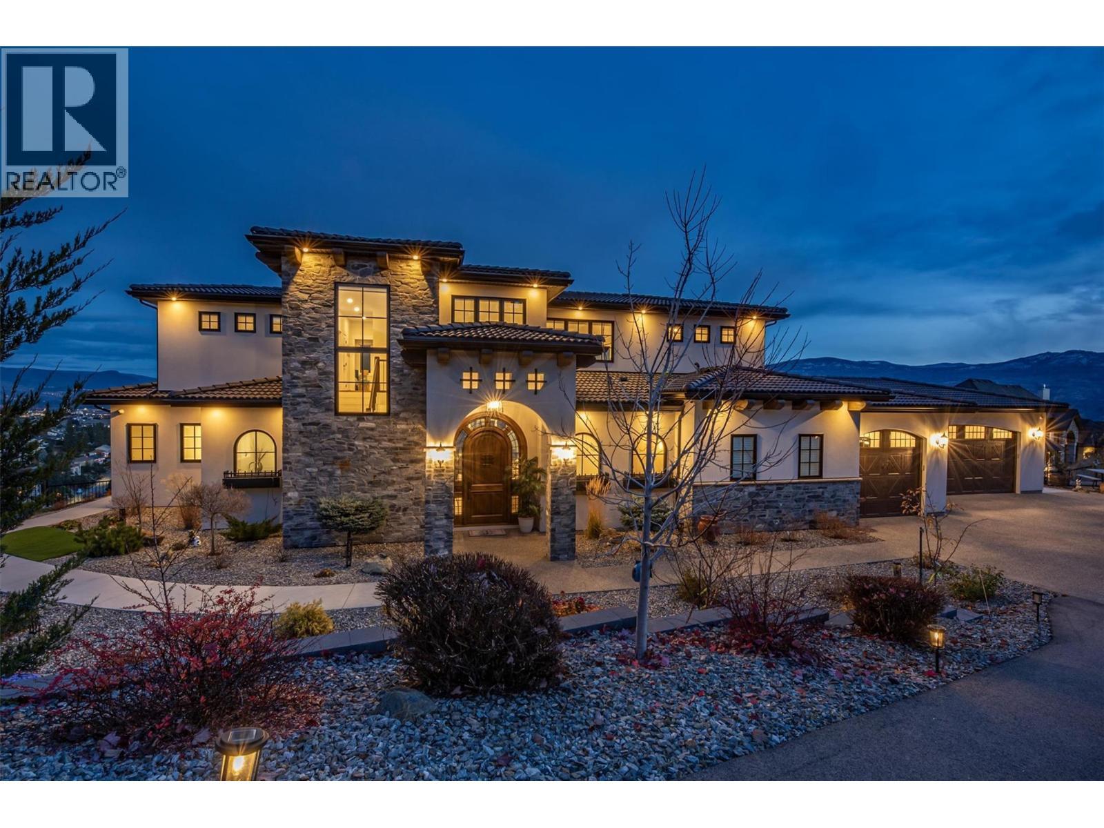 3279 Vineyard View Drive, West Kelowna, BC - Outdoor With Deck Patio Veranda