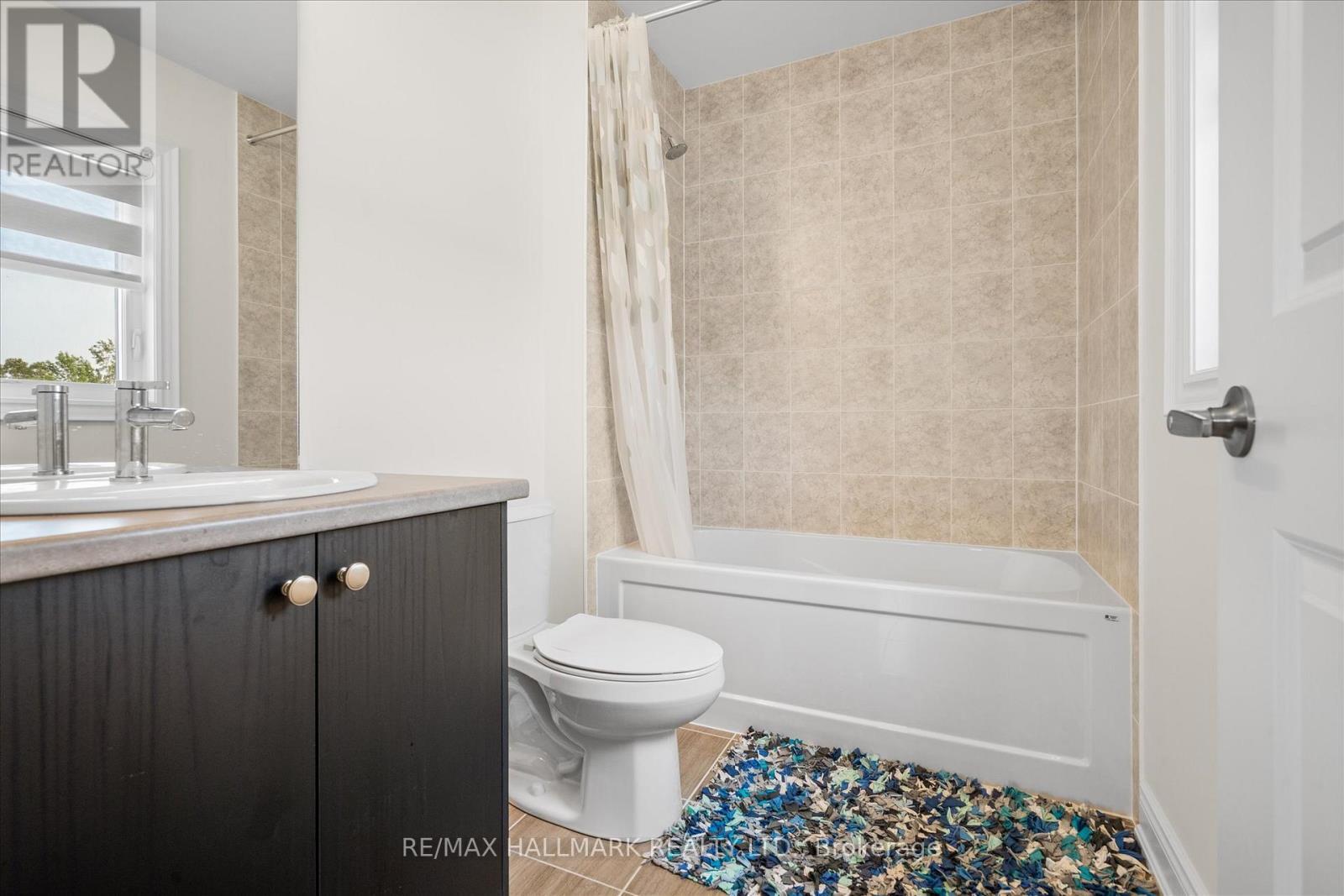 94 Ruby Ridge, Oro-Medonte, ON - Indoor Photo Showing Bathroom