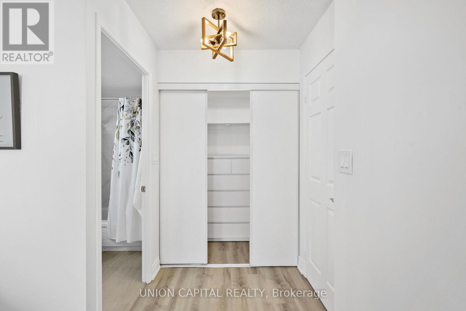 Lph17 - 39 Pemberton Avenue, Toronto, ON - Indoor Photo Showing Other Room