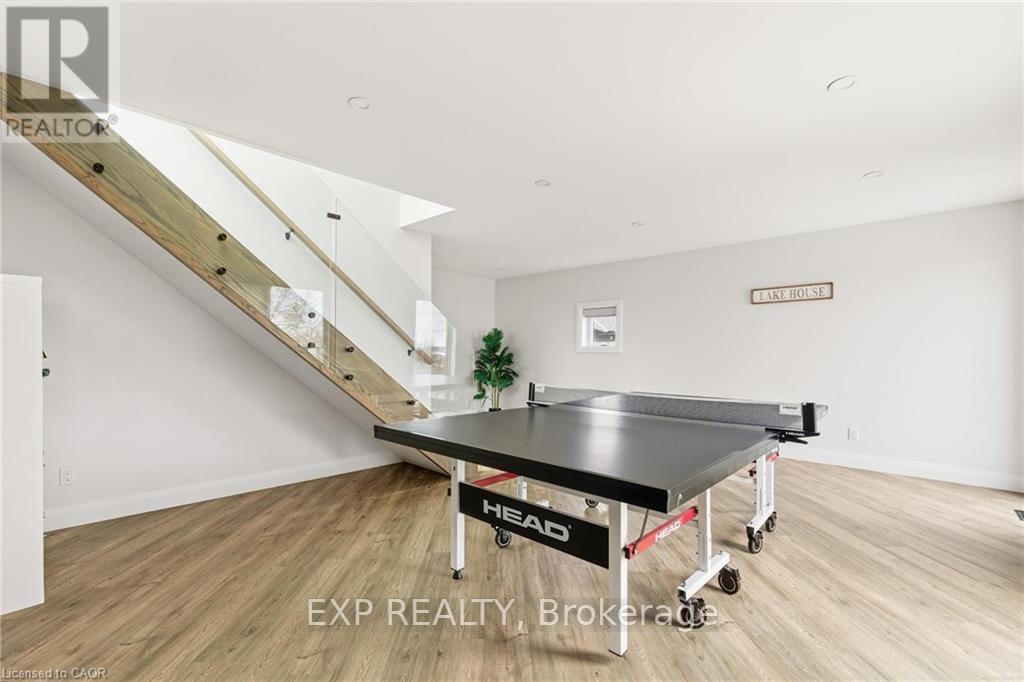 26 Huron Street, Lambton Shores, ON - Indoor Photo Showing Other Room