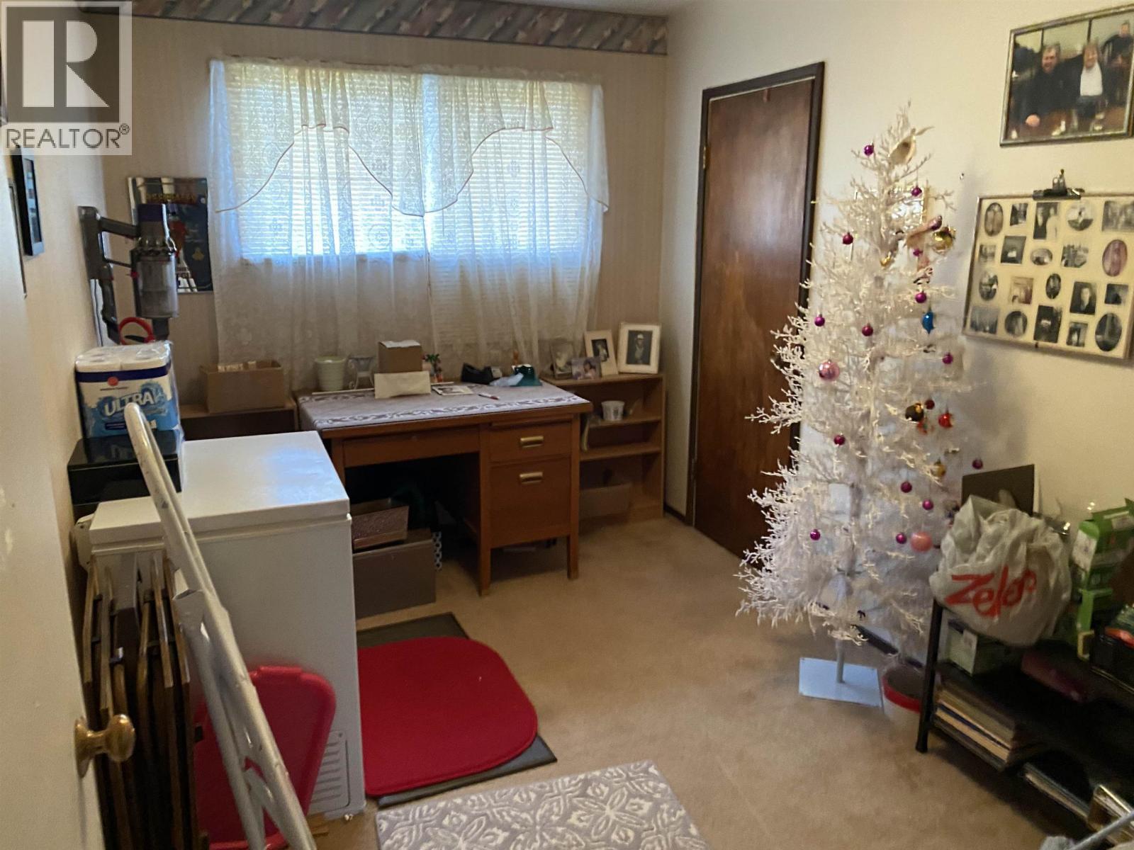 6248 E Purdue Road, Prince George, BC - Indoor Photo Showing Office