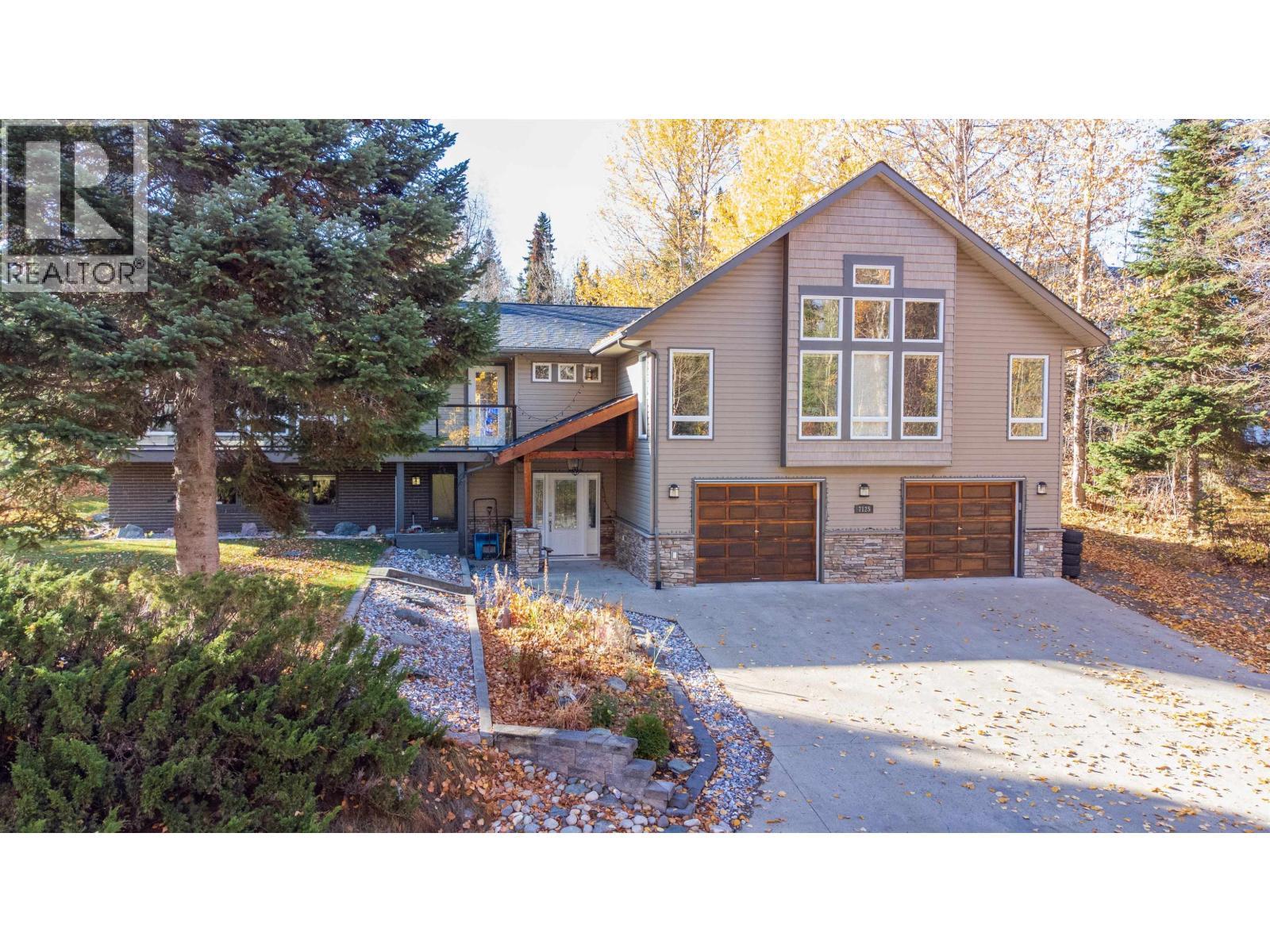 7125 Valleyview Drive, Prince George, BC - Outdoor With Facade