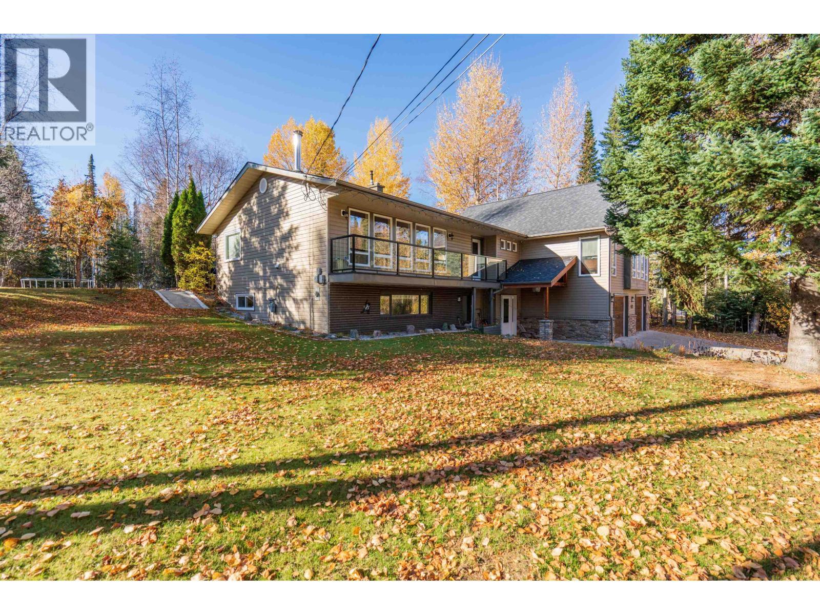 7125 Valleyview Drive, Prince George, BC - Outdoor