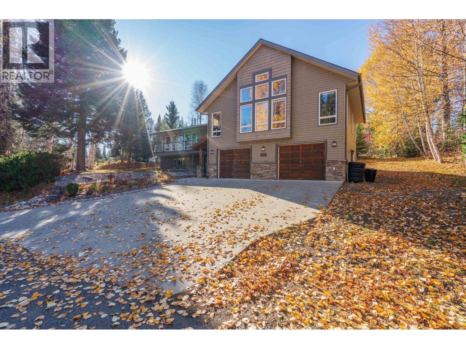 7125 Valleyview Drive, Prince George, BC - Outdoor