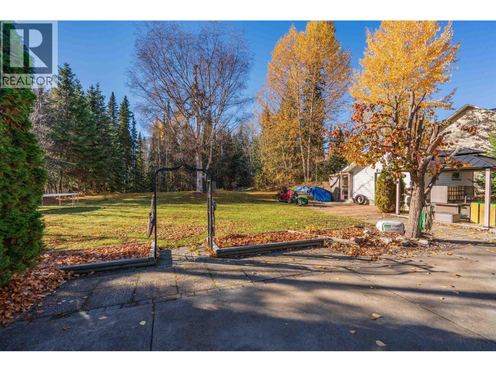 7125 Valleyview Drive, Prince George, BC - Outdoor
