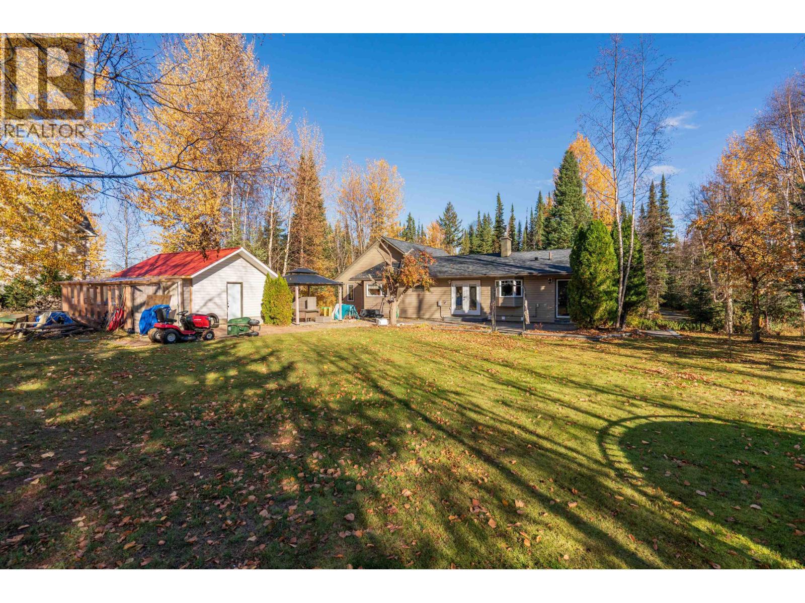 7125 Valleyview Drive, Prince George, BC - Outdoor