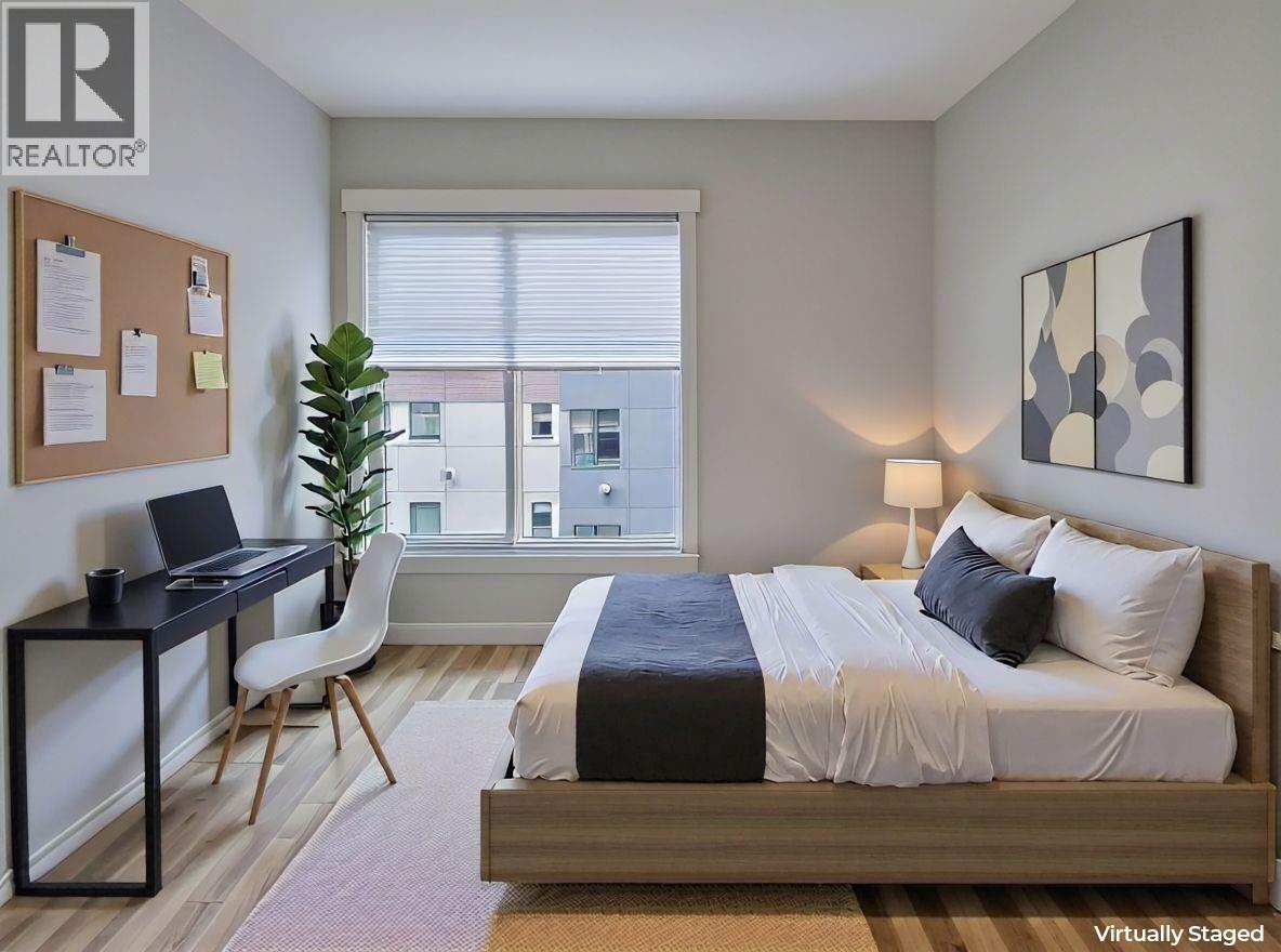 2110 11 Avenue Ne Unit# B201, Salmon Arm, BC - Indoor Photo Showing Bedroom