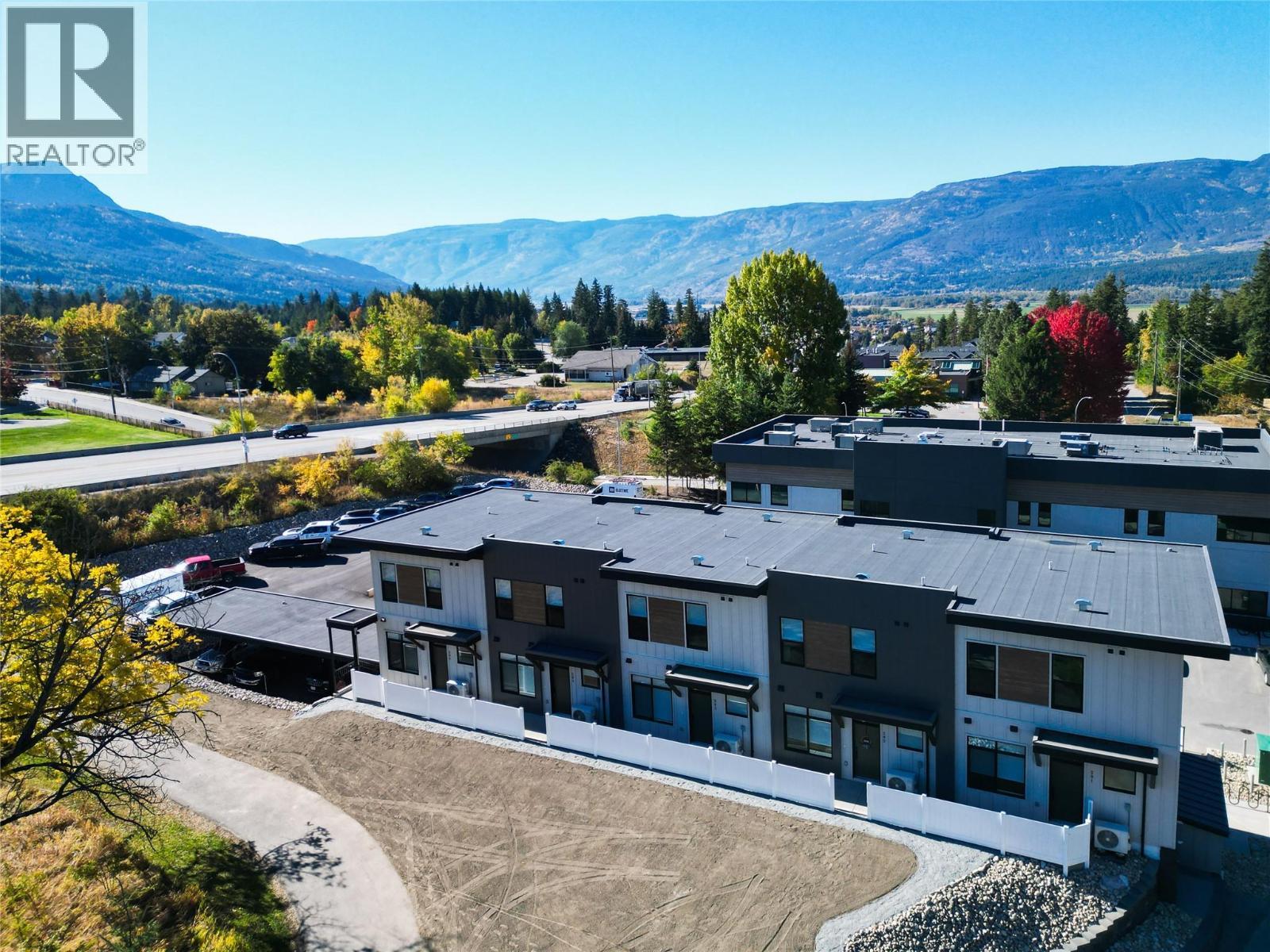 2110 11 Avenue Ne Unit# B201, Salmon Arm, BC - Outdoor With View