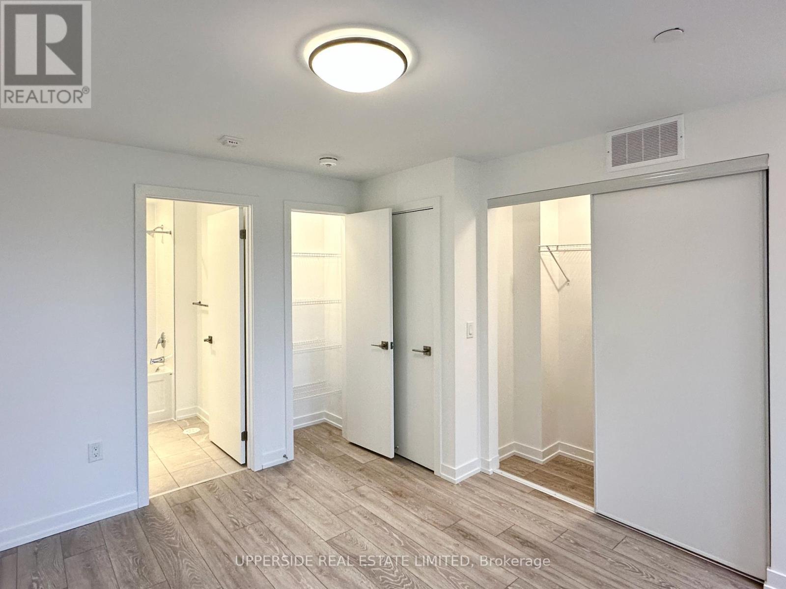 41 - 30 Calamint Lane, Toronto, ON - Indoor Photo Showing Other Room