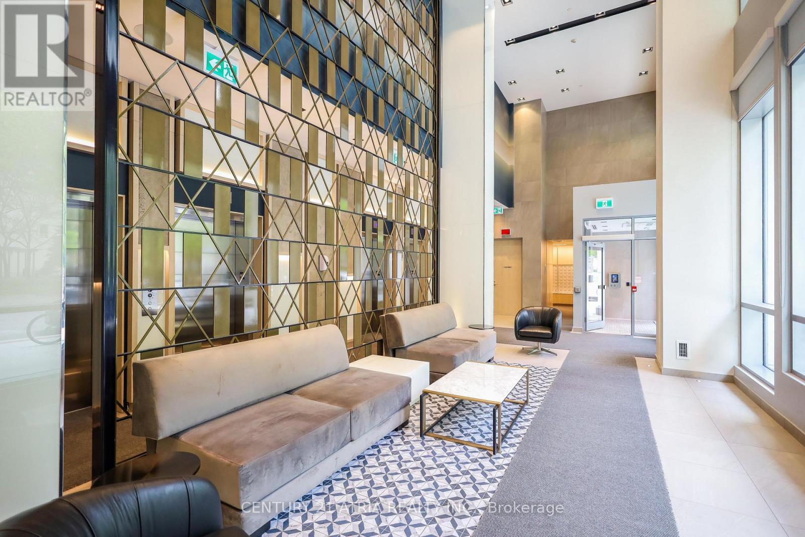 2105 - 77 Mutual Street, Toronto, ON - Indoor