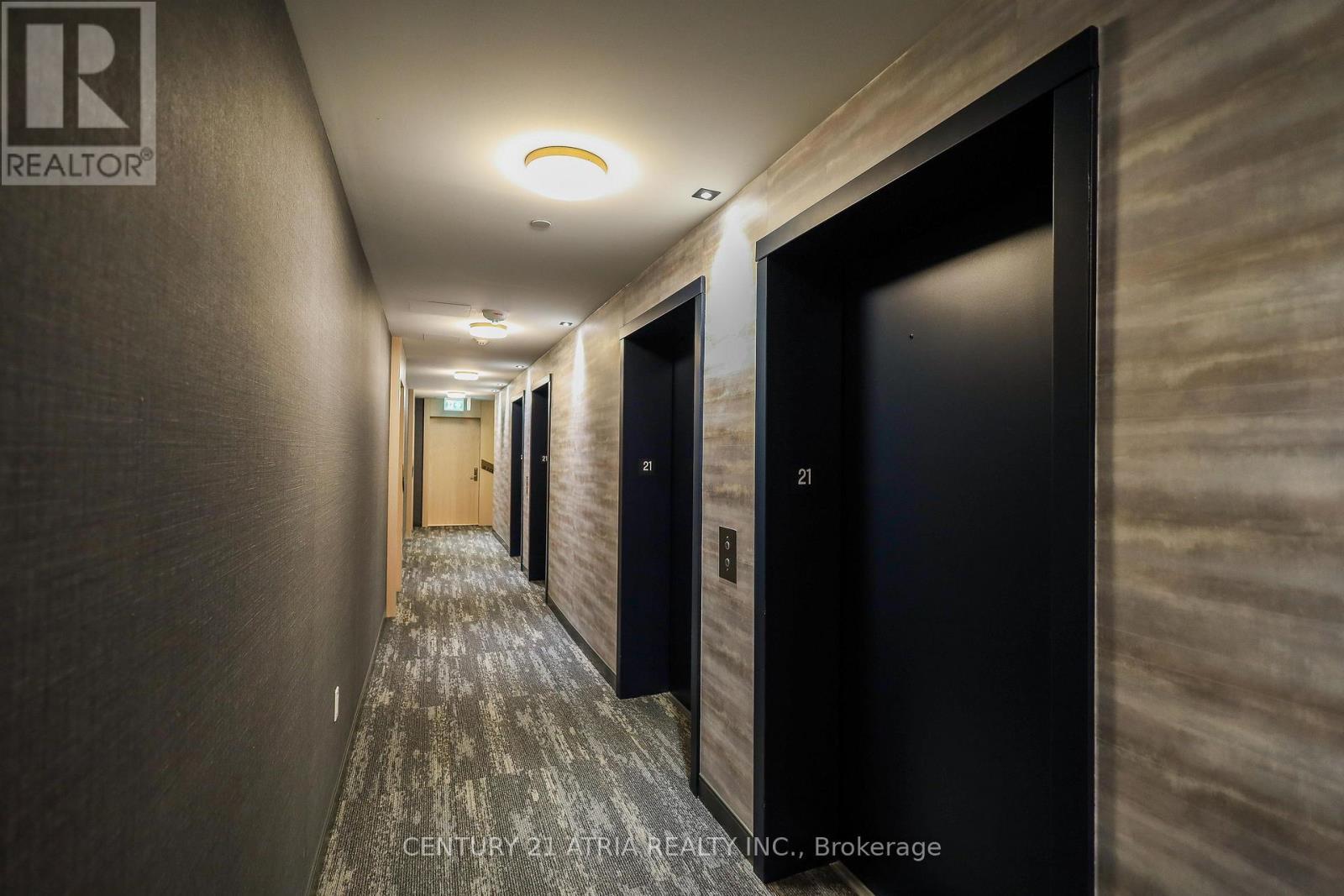 2105 - 77 Mutual Street, Toronto, ON - Indoor Photo Showing Other Room