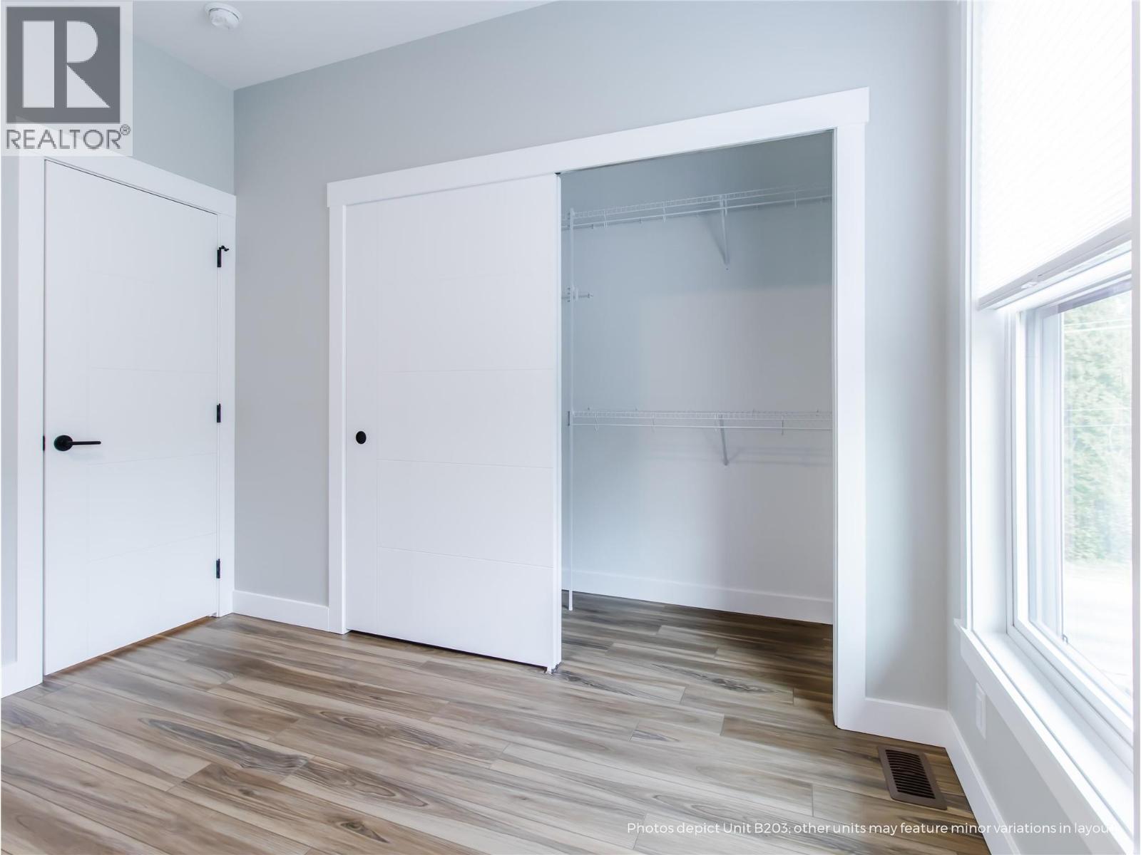 2110 11 Avenue Ne Unit# B204, Salmon Arm, BC - Indoor Photo Showing Other Room