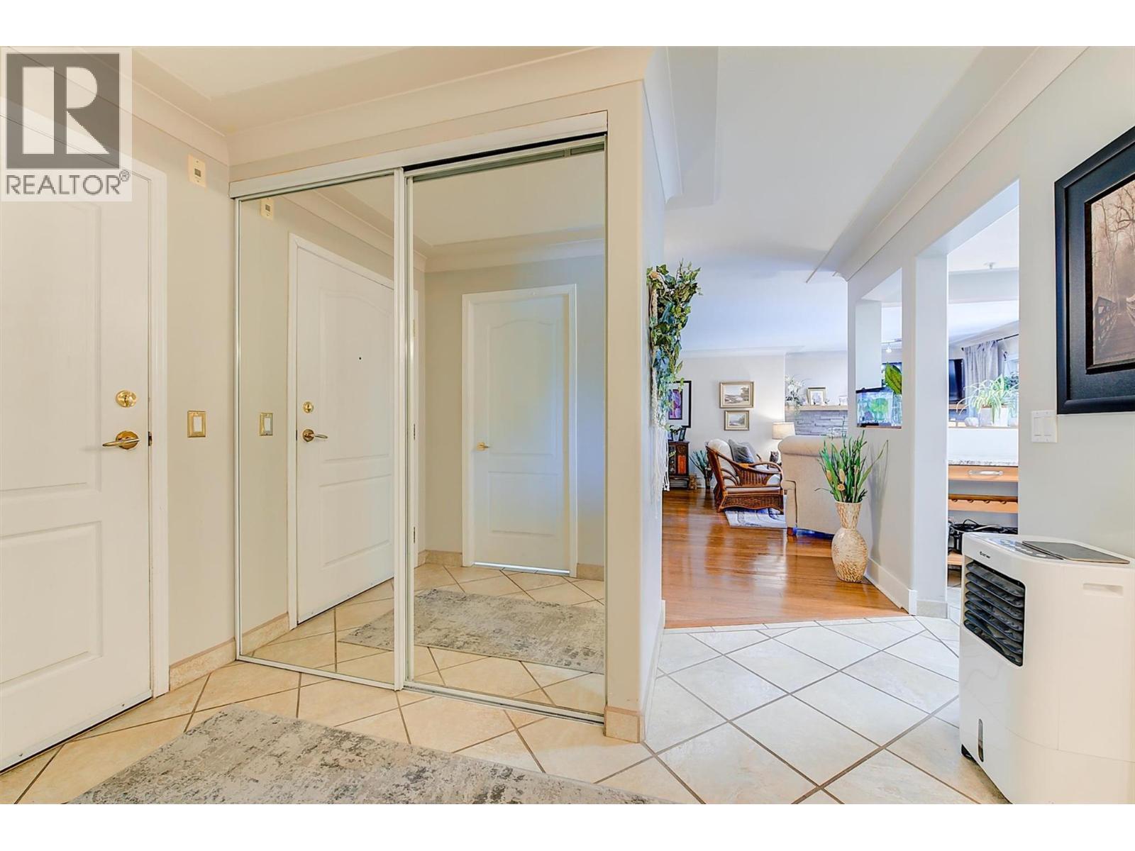 1964 Enterprise Way Unit# 309, Kelowna, BC - Indoor Photo Showing Other Room