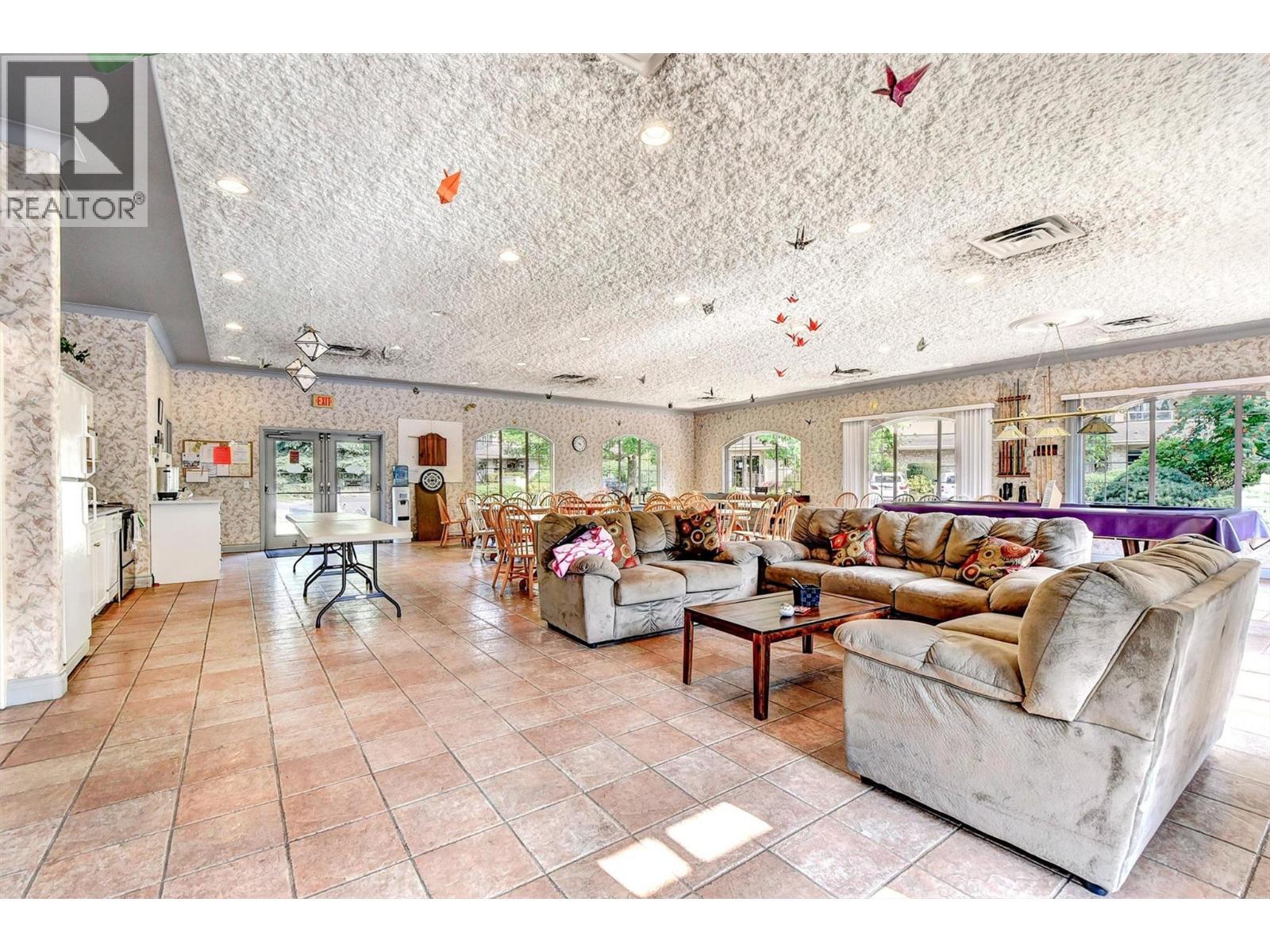 1964 Enterprise Way Unit# 309, Kelowna, BC - Indoor