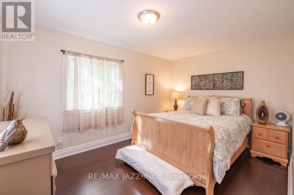122 Morris Lane, Scugog, ON - Indoor Photo Showing Bedroom