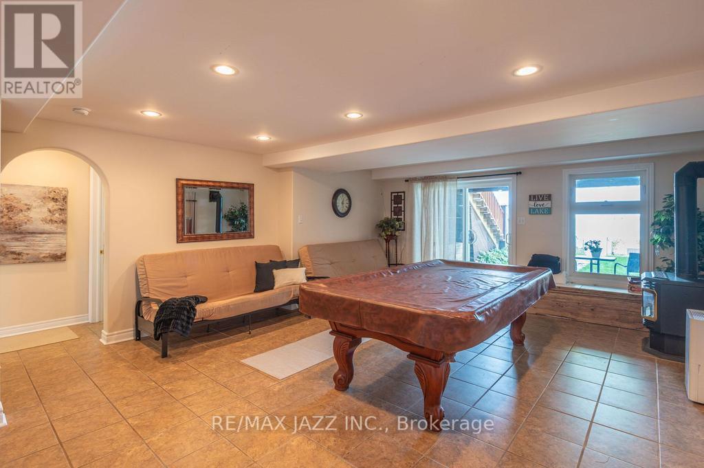 122 Morris Lane, Scugog, ON - Indoor Photo Showing Other Room