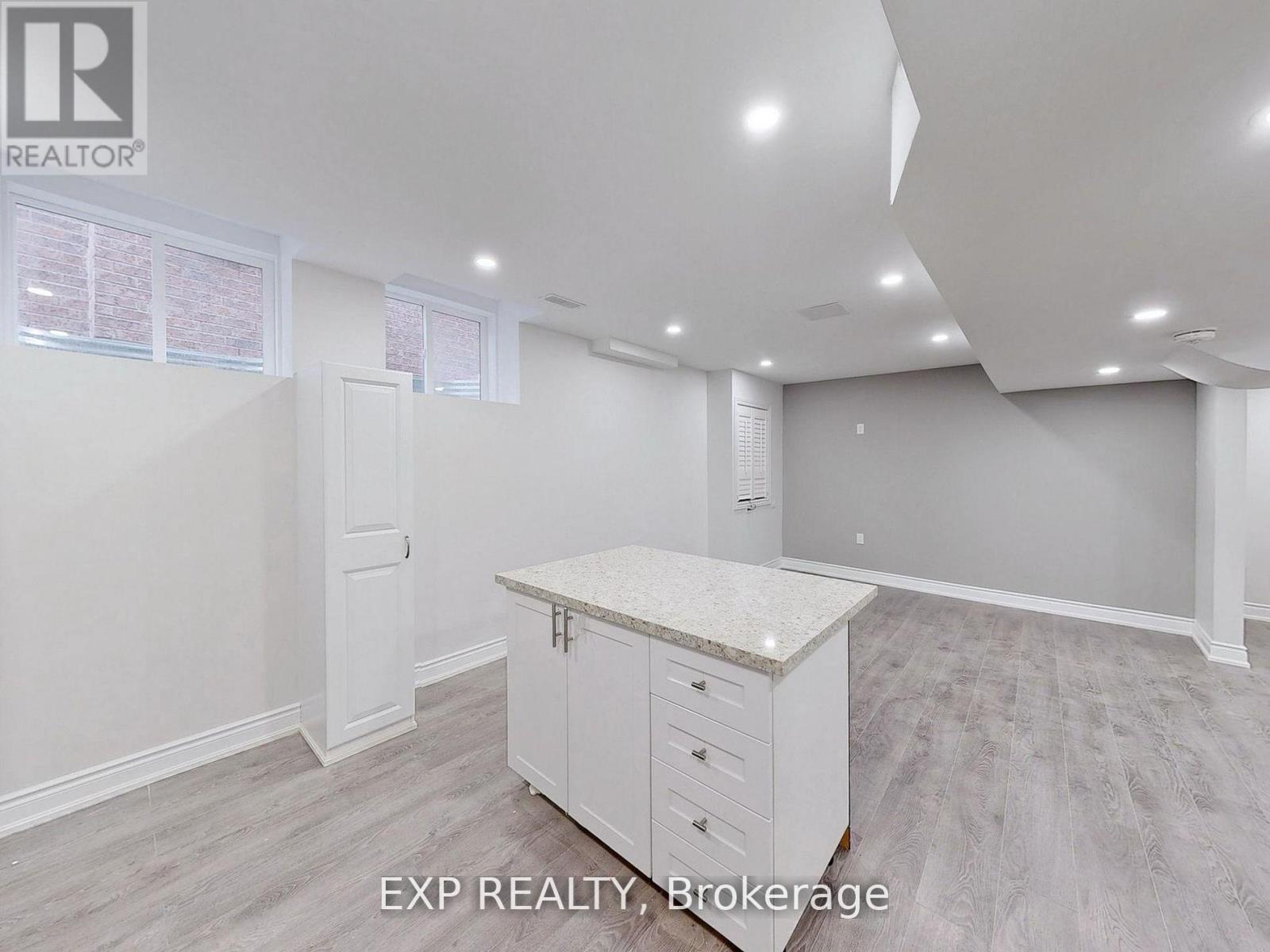 35 Perdita Road N, Brampton, ON - Indoor