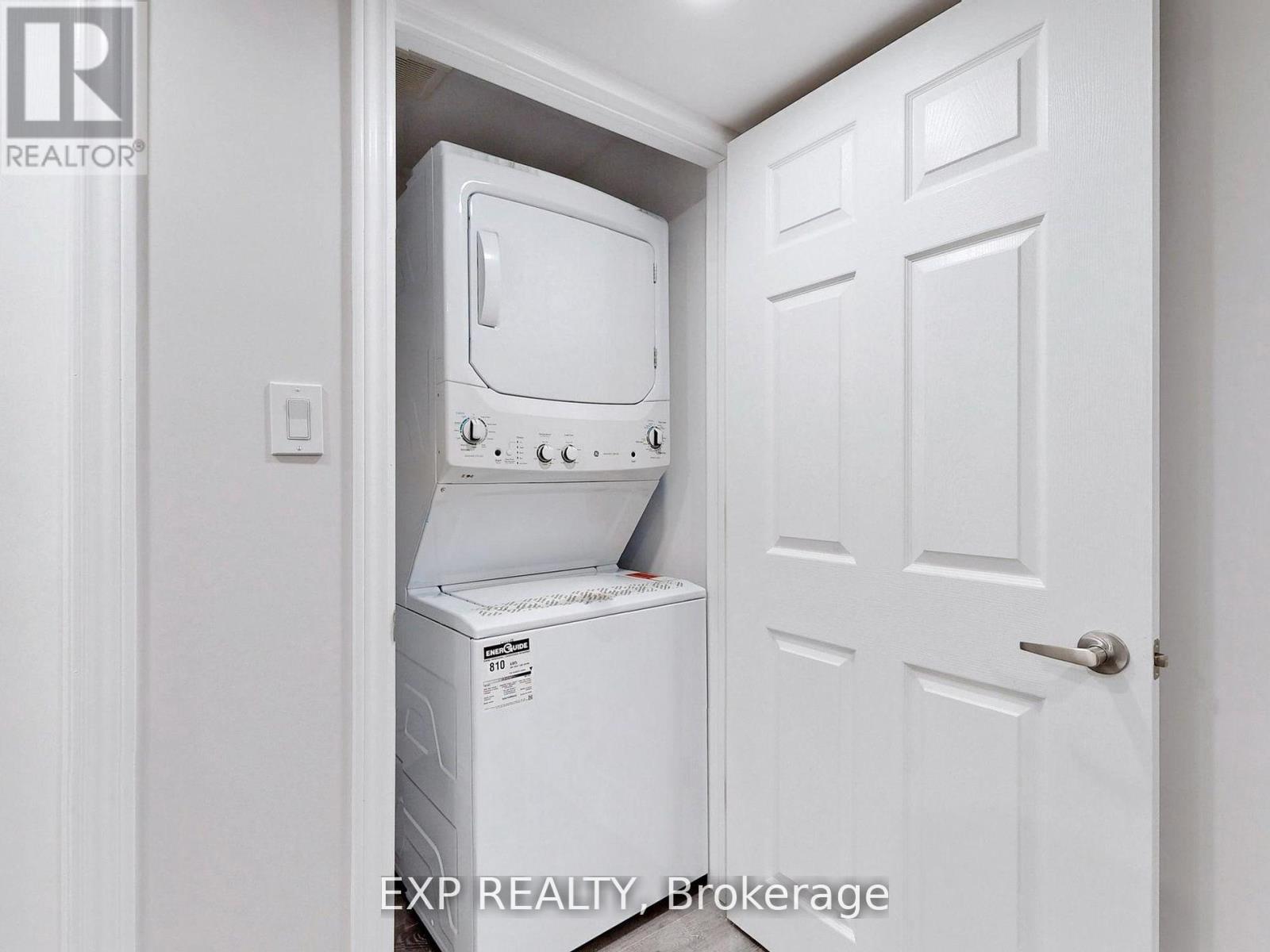 35 Perdita Road N, Brampton, ON - Indoor Photo Showing Laundry Room