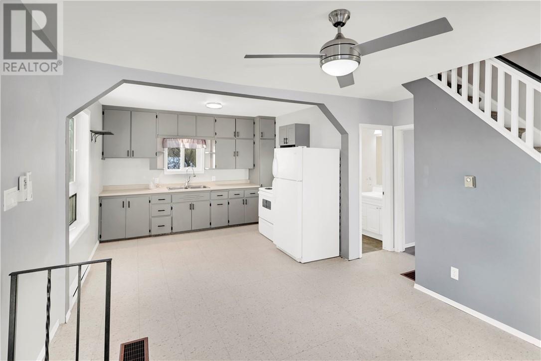 165 Cedar Street, Massey, ON - Indoor Photo Showing Kitchen With Double Sink