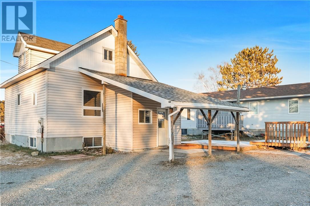 165 Cedar Street, Massey, ON - Outdoor