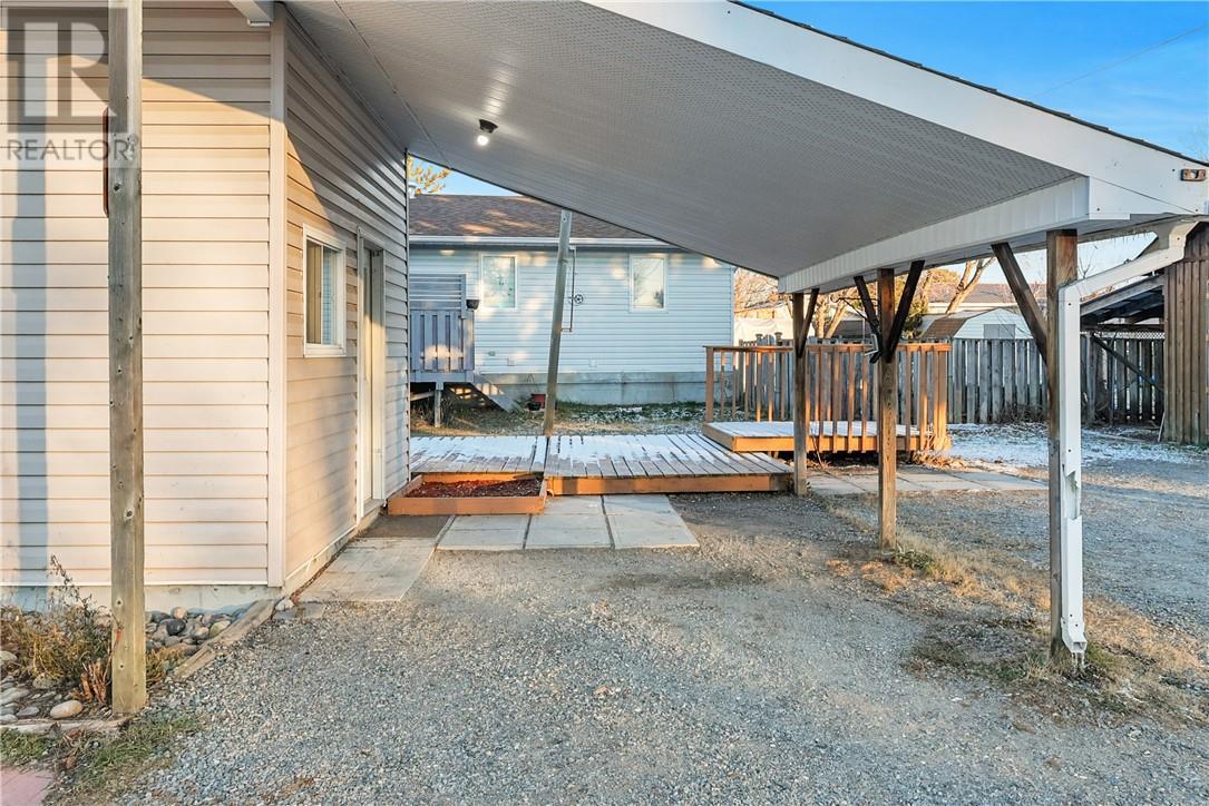 165 Cedar Street, Massey, ON - Outdoor