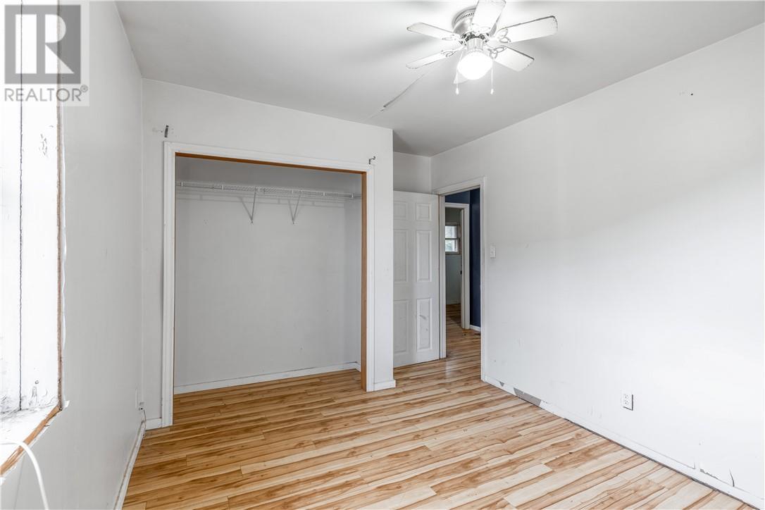 13 Arnold, Lively, ON - Indoor Photo Showing Other Room