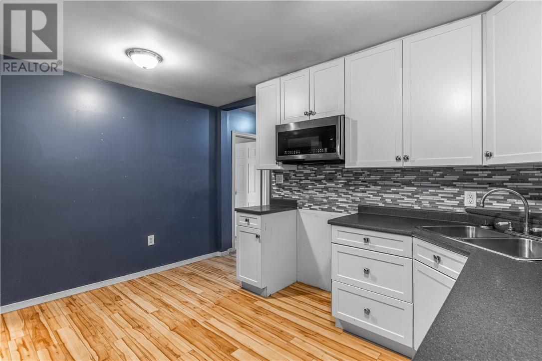 13 Arnold, Lively, ON - Indoor Photo Showing Kitchen With Double Sink