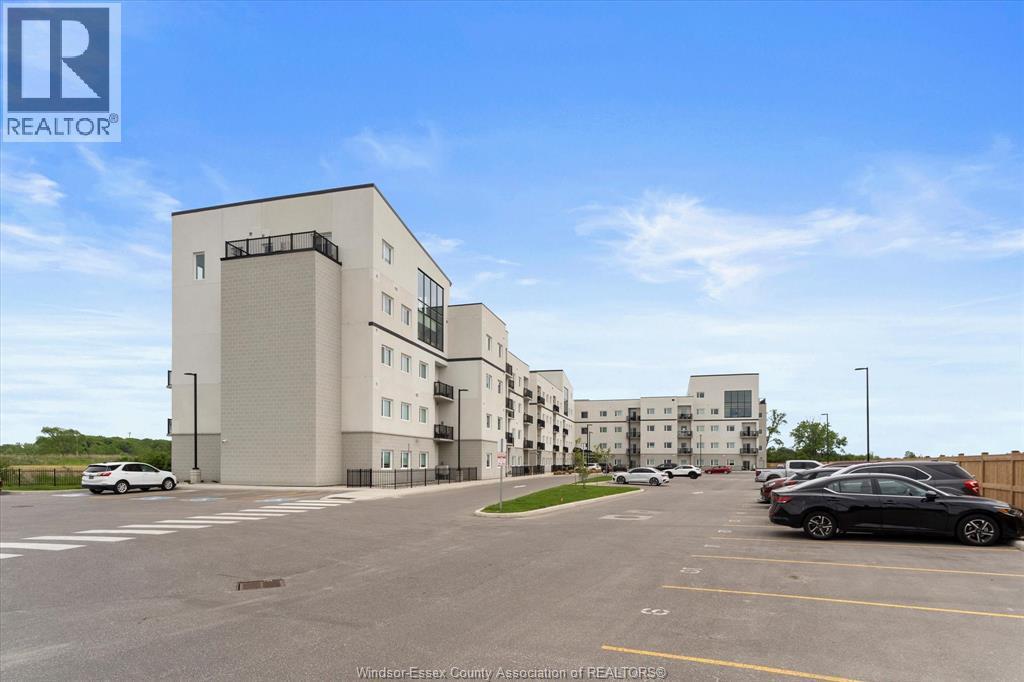 1900 6Th Concession Road Unit# 312, Windsor, ON - Outdoor