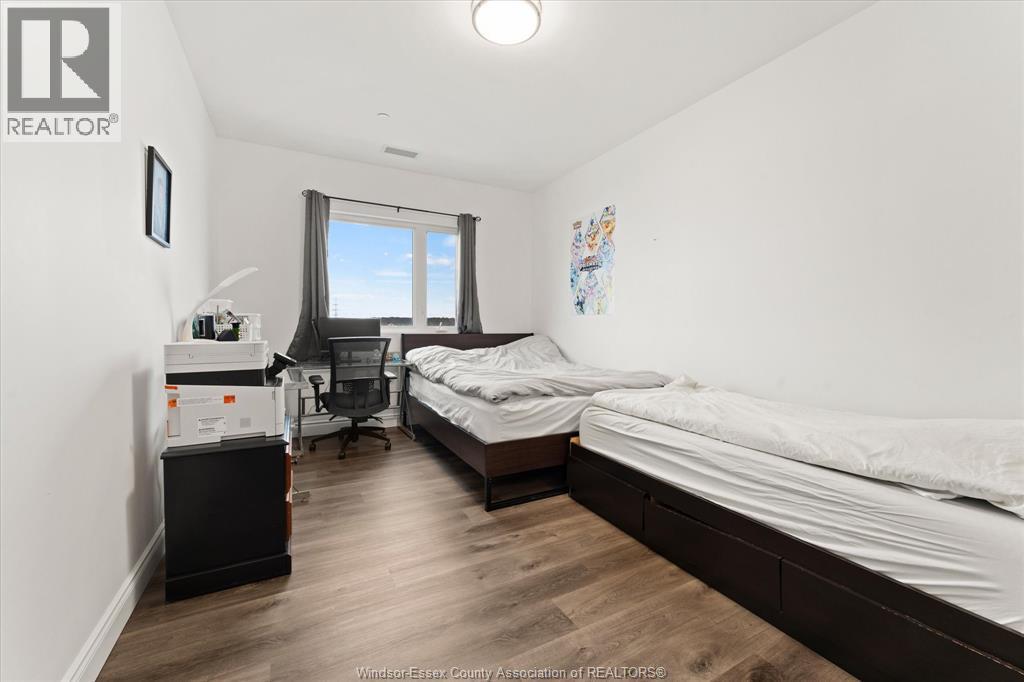 1900 6Th Concession Road Unit# 312, Windsor, ON - Indoor Photo Showing Bedroom