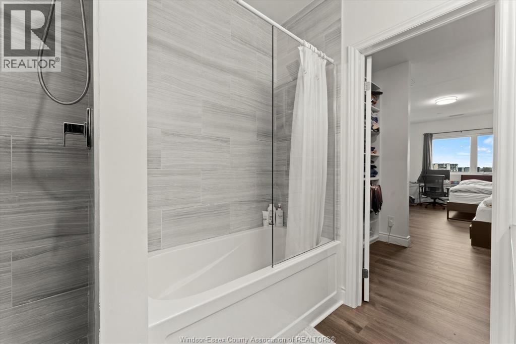 1900 6Th Concession Road Unit# 312, Windsor, ON - Indoor Photo Showing Bathroom