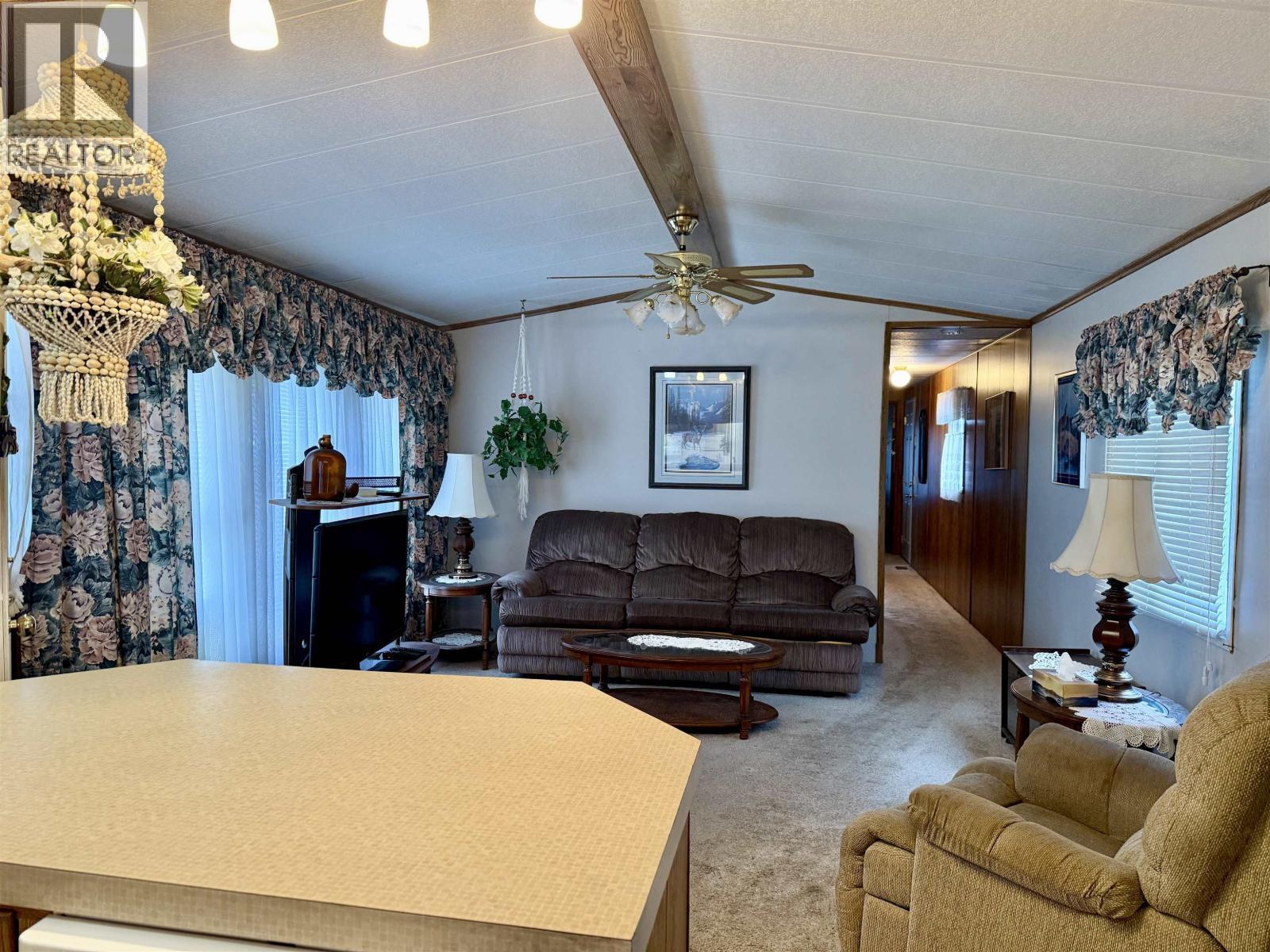 79 1000 Inverness Road, Prince George, BC - Indoor Photo Showing Living Room