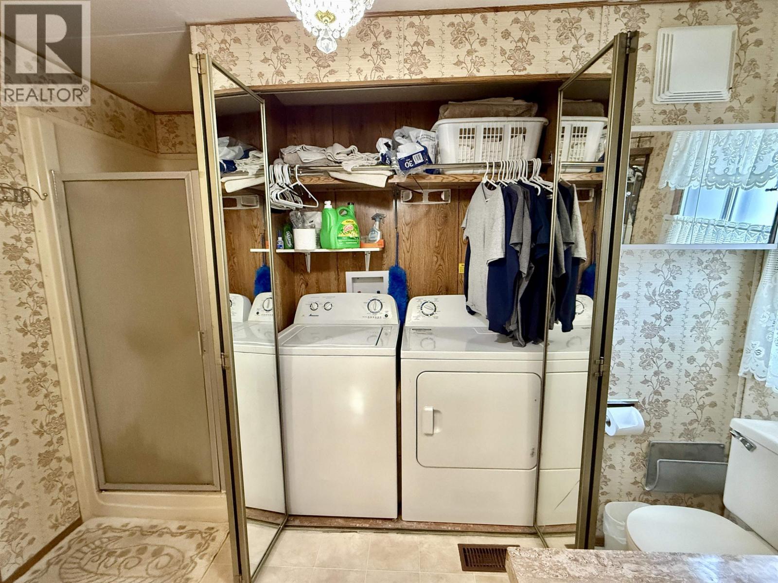 79 1000 Inverness Road, Prince George, BC - Indoor Photo Showing Laundry Room