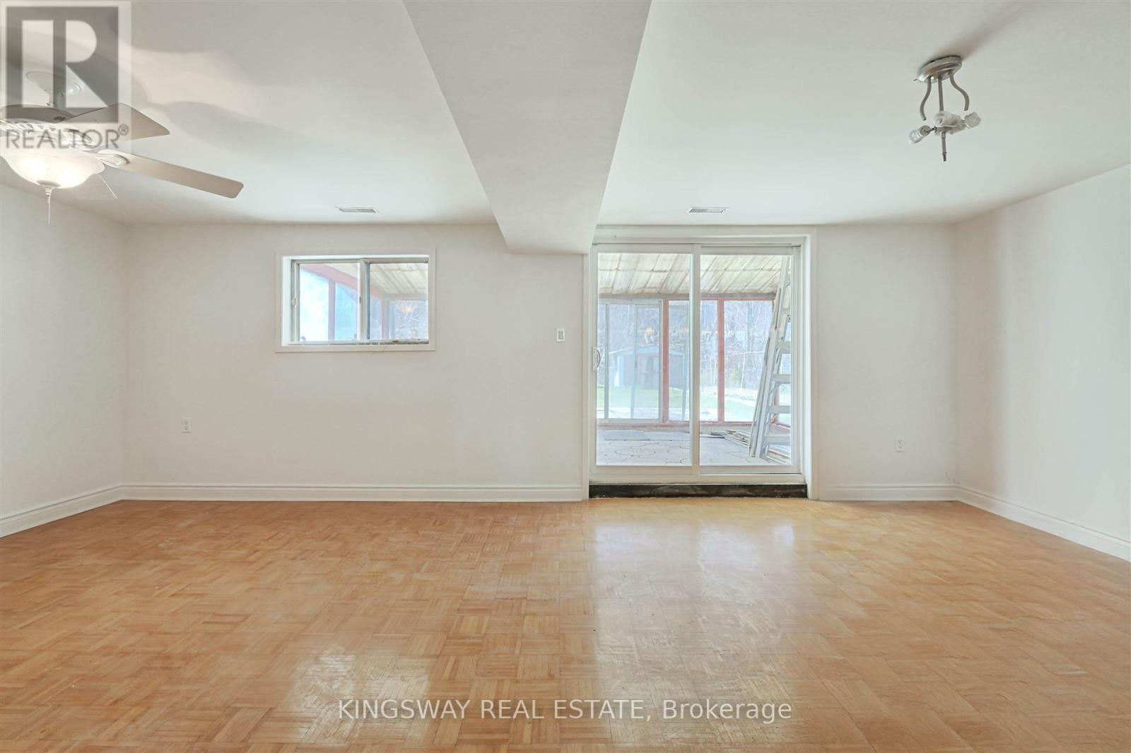 184 Edmonton Drive, Toronto, ON - Indoor Photo Showing Other Room