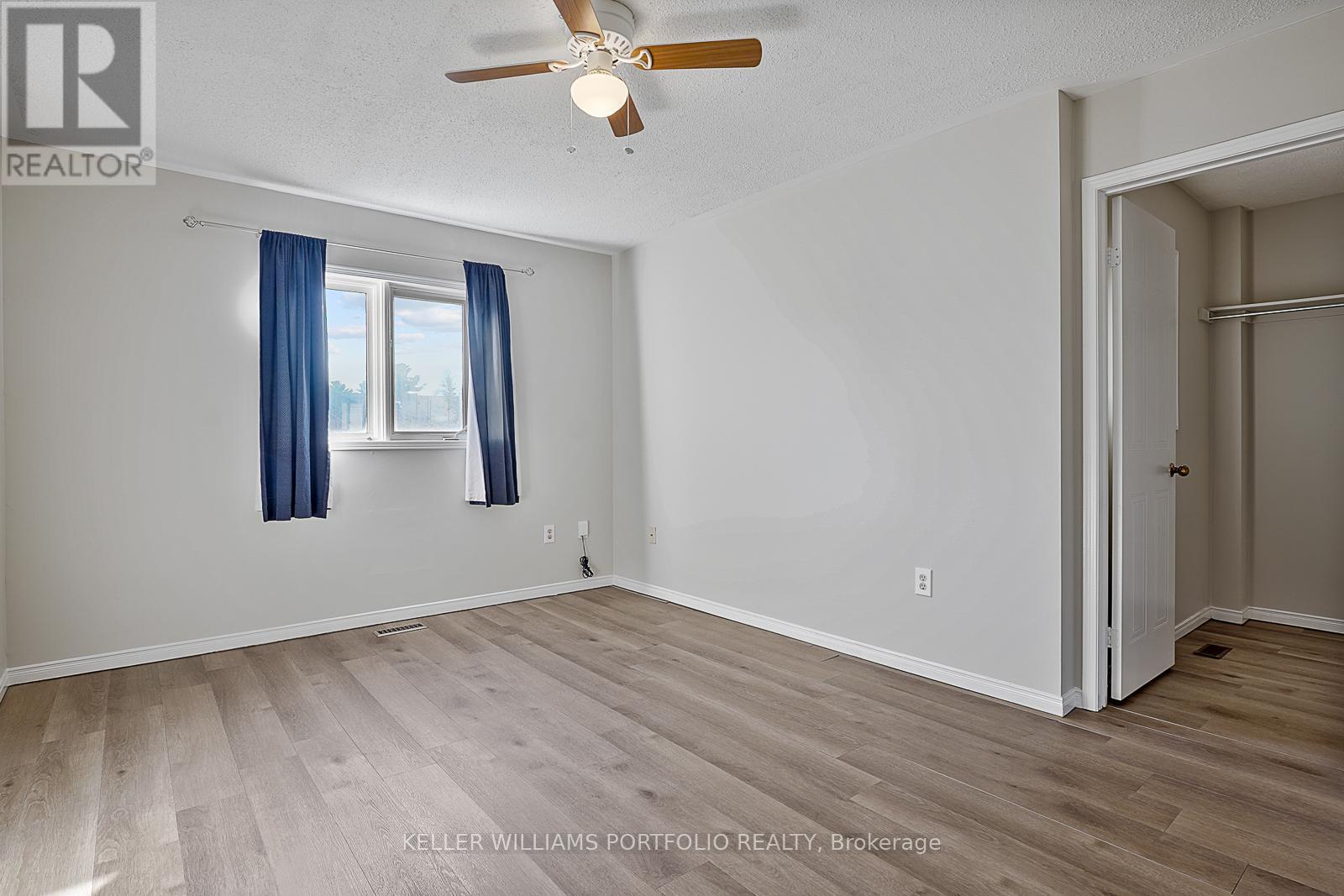 334 Sparrow Circle, Pickering, ON - Indoor Photo Showing Other Room