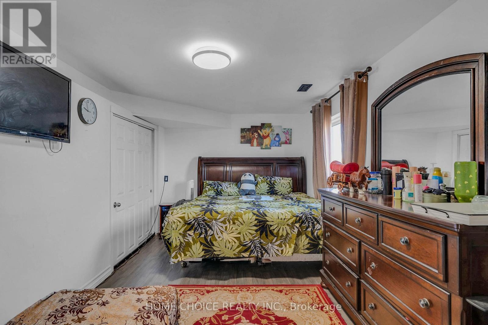144 Fraser Street, Bradford West Gwillimbury, ON - Indoor Photo Showing Bedroom