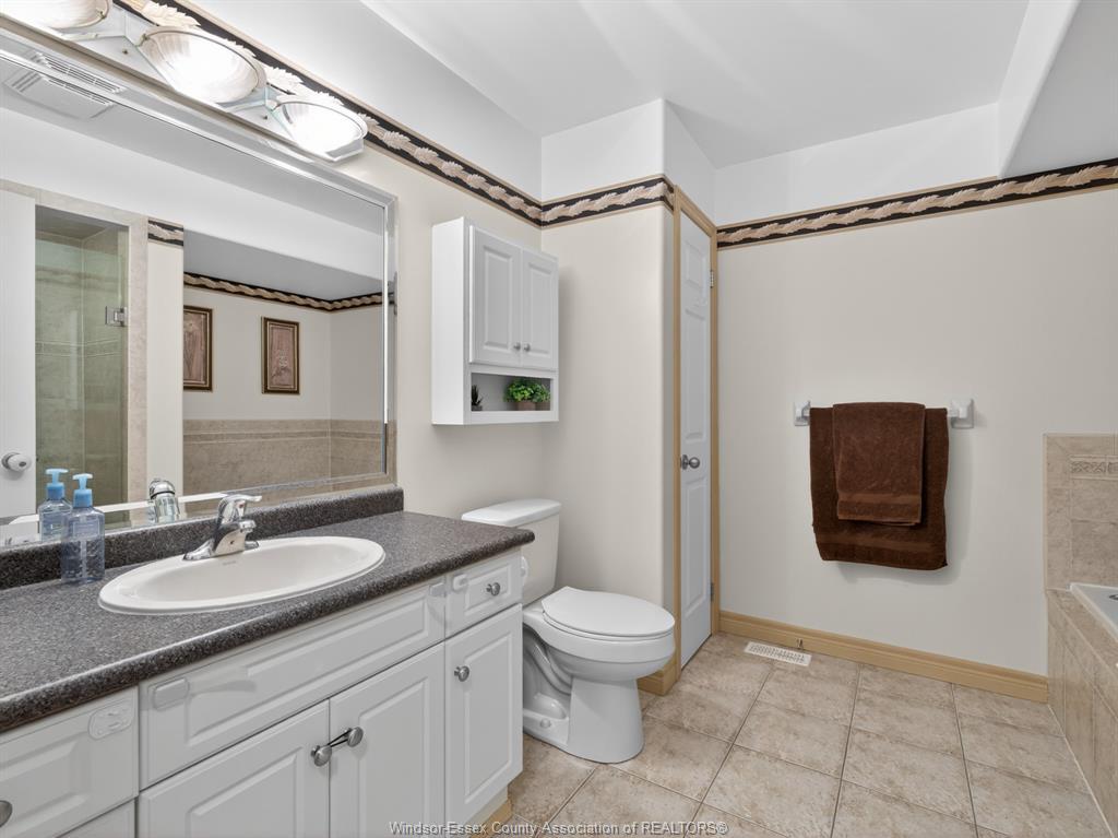 873 Westwood, Lakeshore, ON