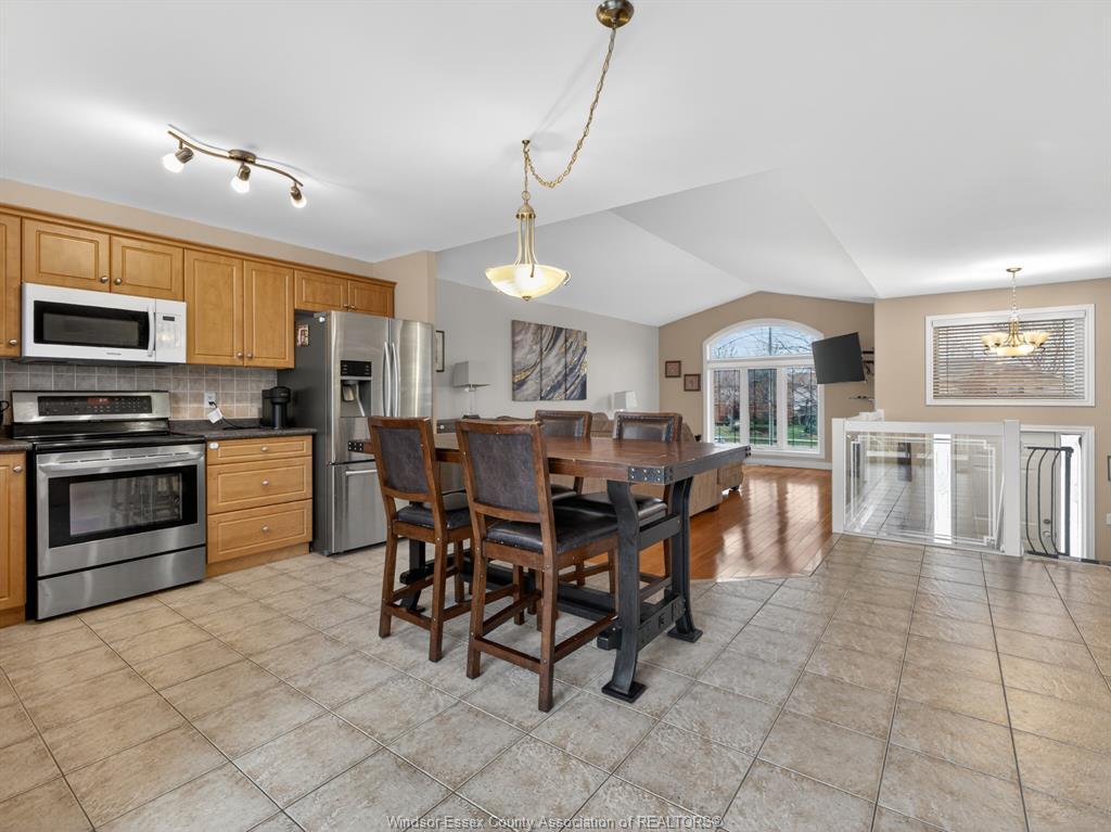 873 Westwood, Lakeshore, ON