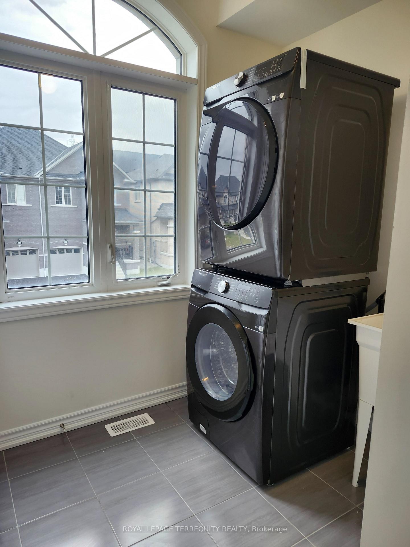 2521 Athena Path, Pickering, ON