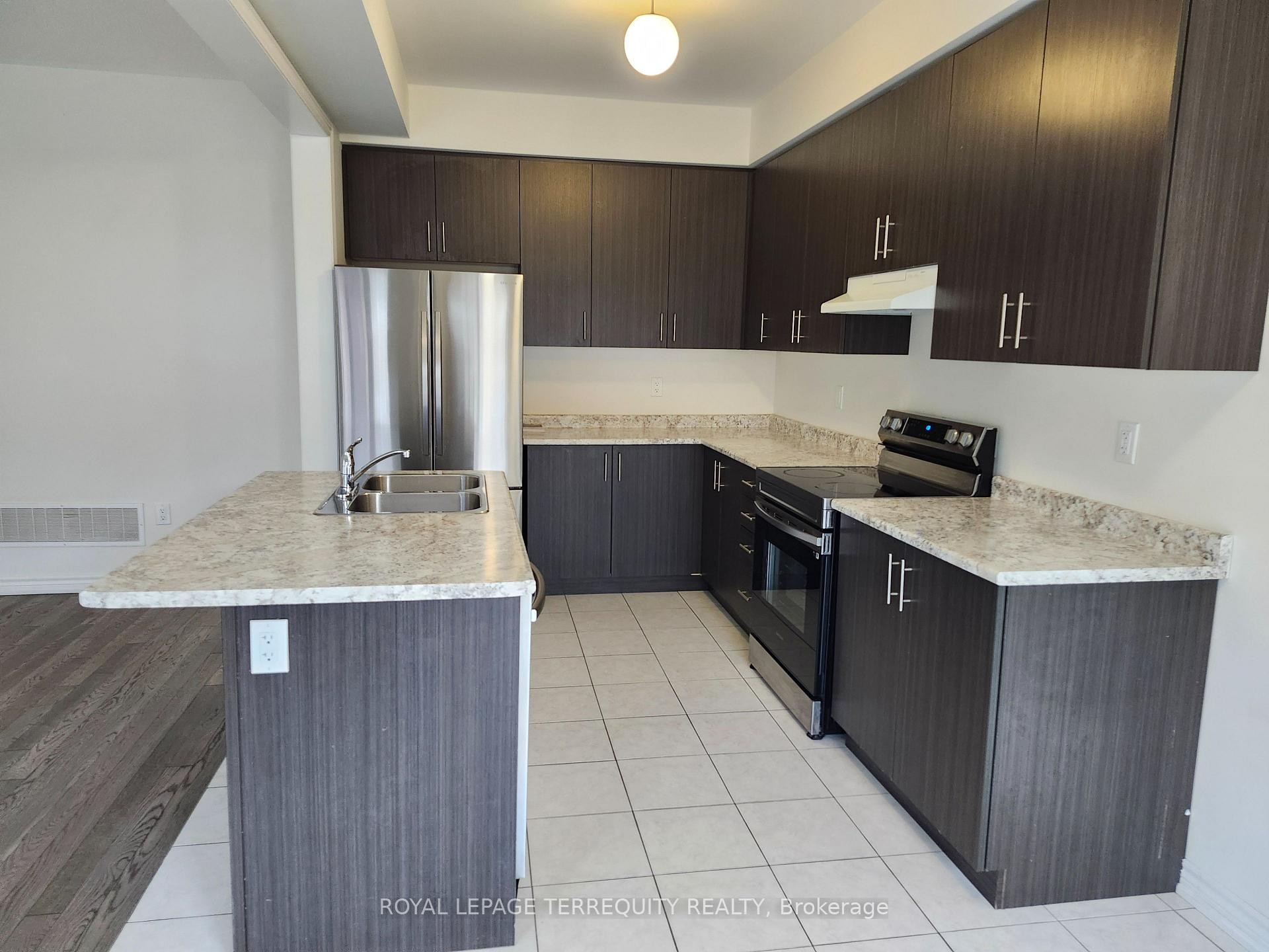 2521 Athena Path, Pickering, ON